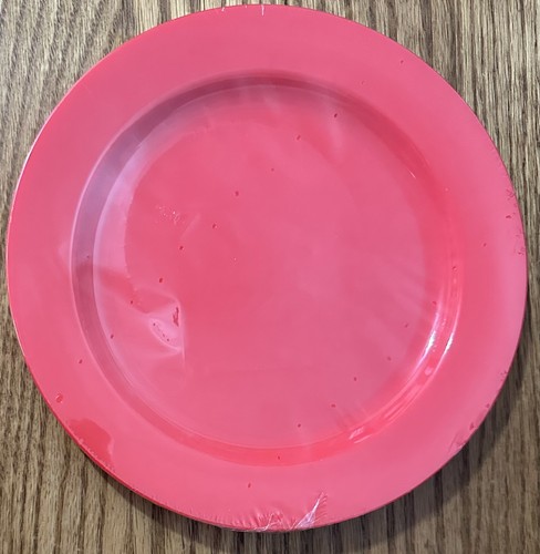 Red plastic salad dinner - red-plastic, salad/dinner